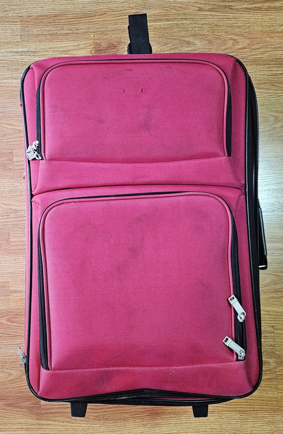 Red Hardside Spinner Suitcase ✨️ - photo 2