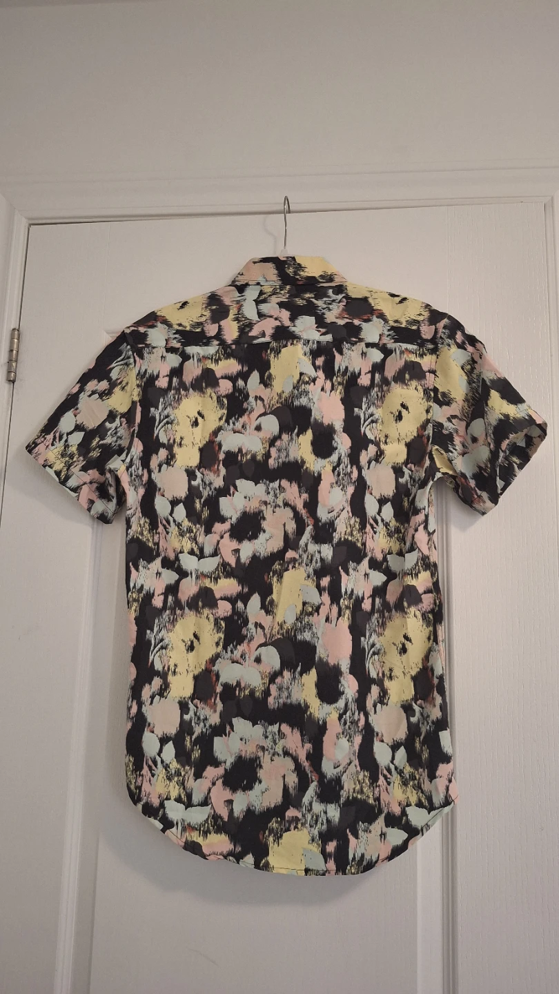 Short Sleeve Button-Up Shirt - Size S - photo 2