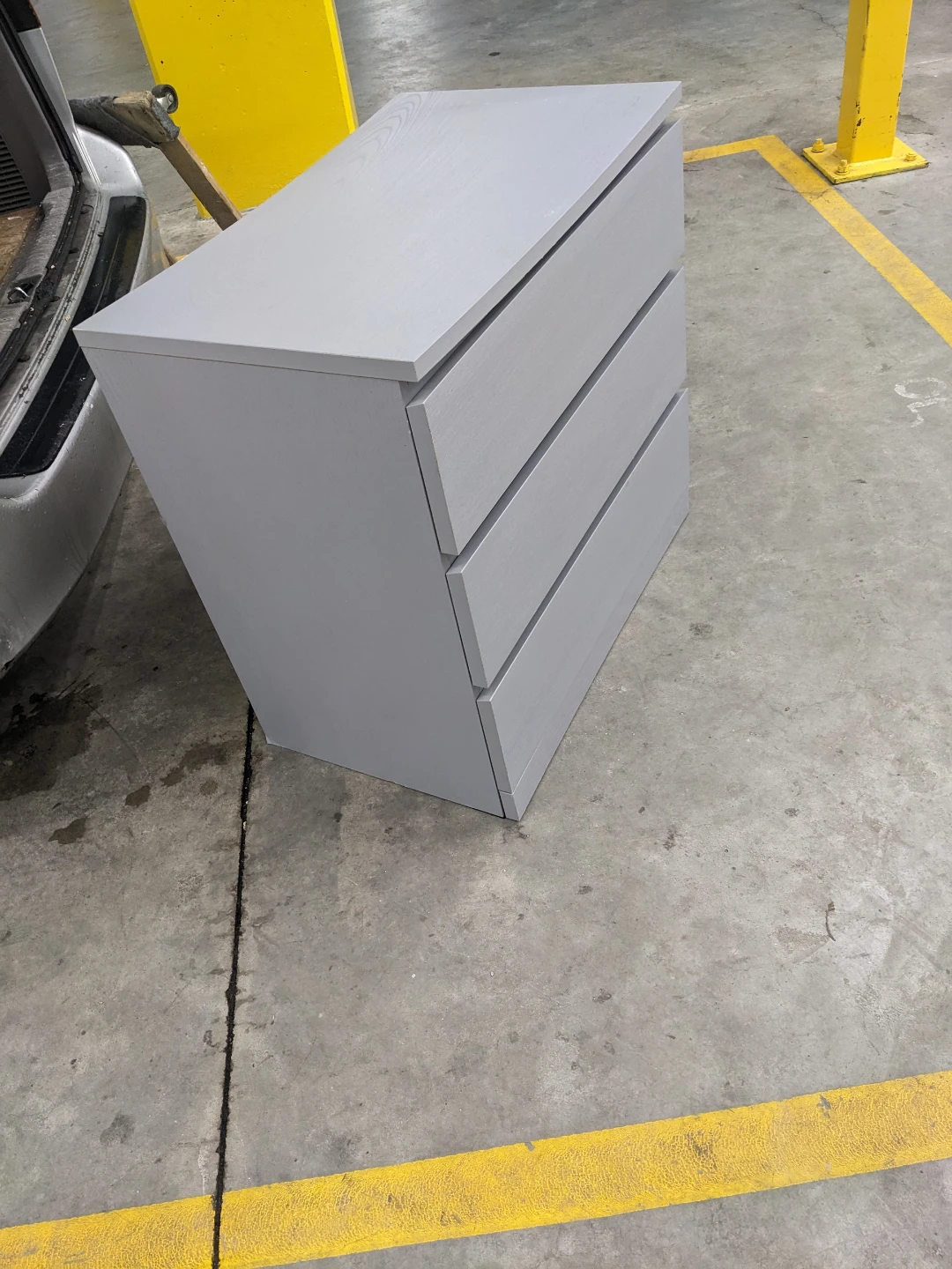 White Ikea dresser delivery available - photo 2