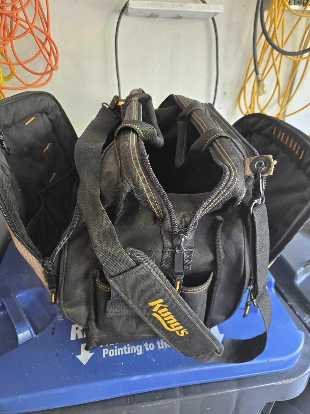 Kuny's Black Tool Bag - photo 4