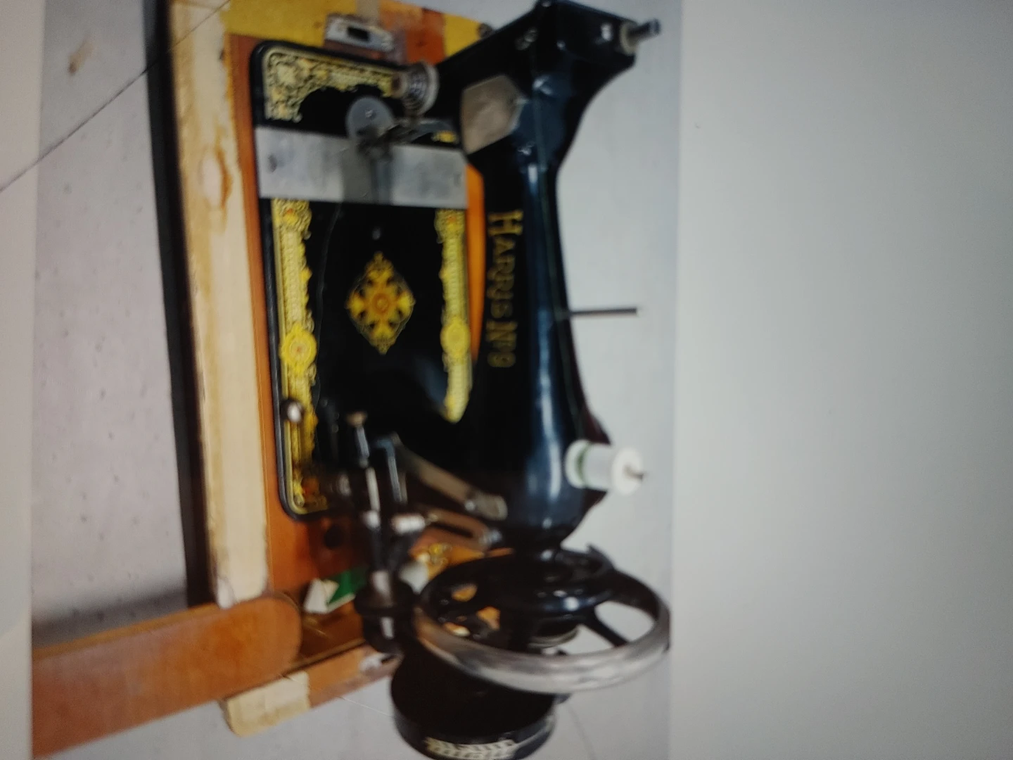 Vintage Hand Crank Sewing Machine