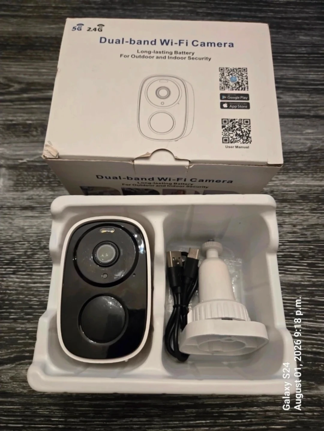 Dual-band Wi-Fi Camera