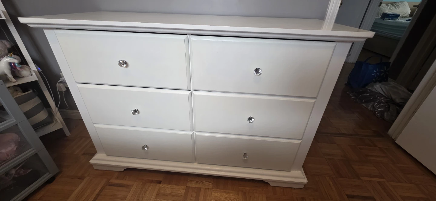 White 6-Drawer Dresser - photo 3