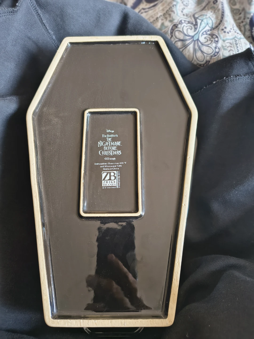 The Nightmare Before Christmas Coffin Serving Dish - photo 3