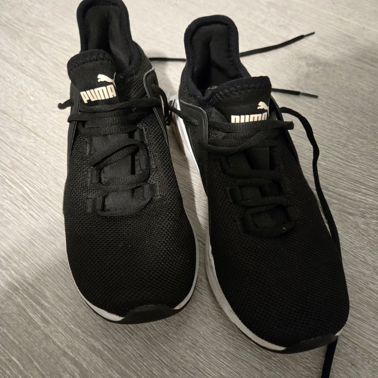 Women Puma Running Shoes Black Size 8