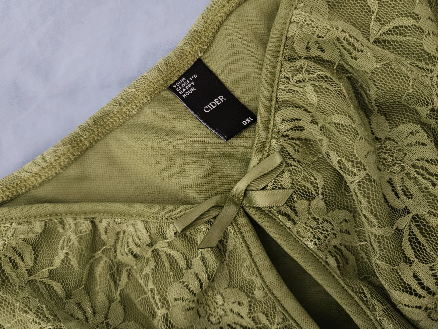 Cider Green Lace Puff Sleeve Top 0XL - photo 3