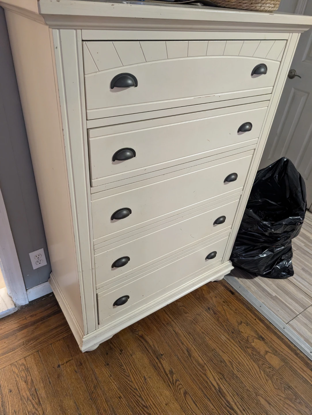 White 5-Drawer Dresser