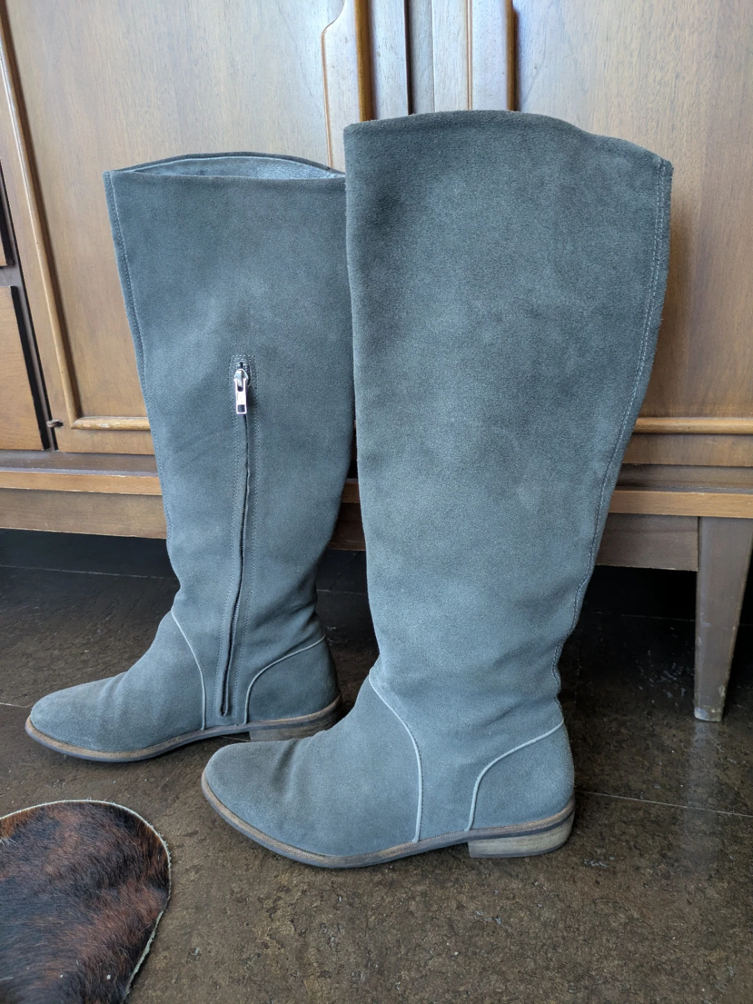UGG "Daley" Tall Suede Riding Boots (Grey) 8.5 - photo 2