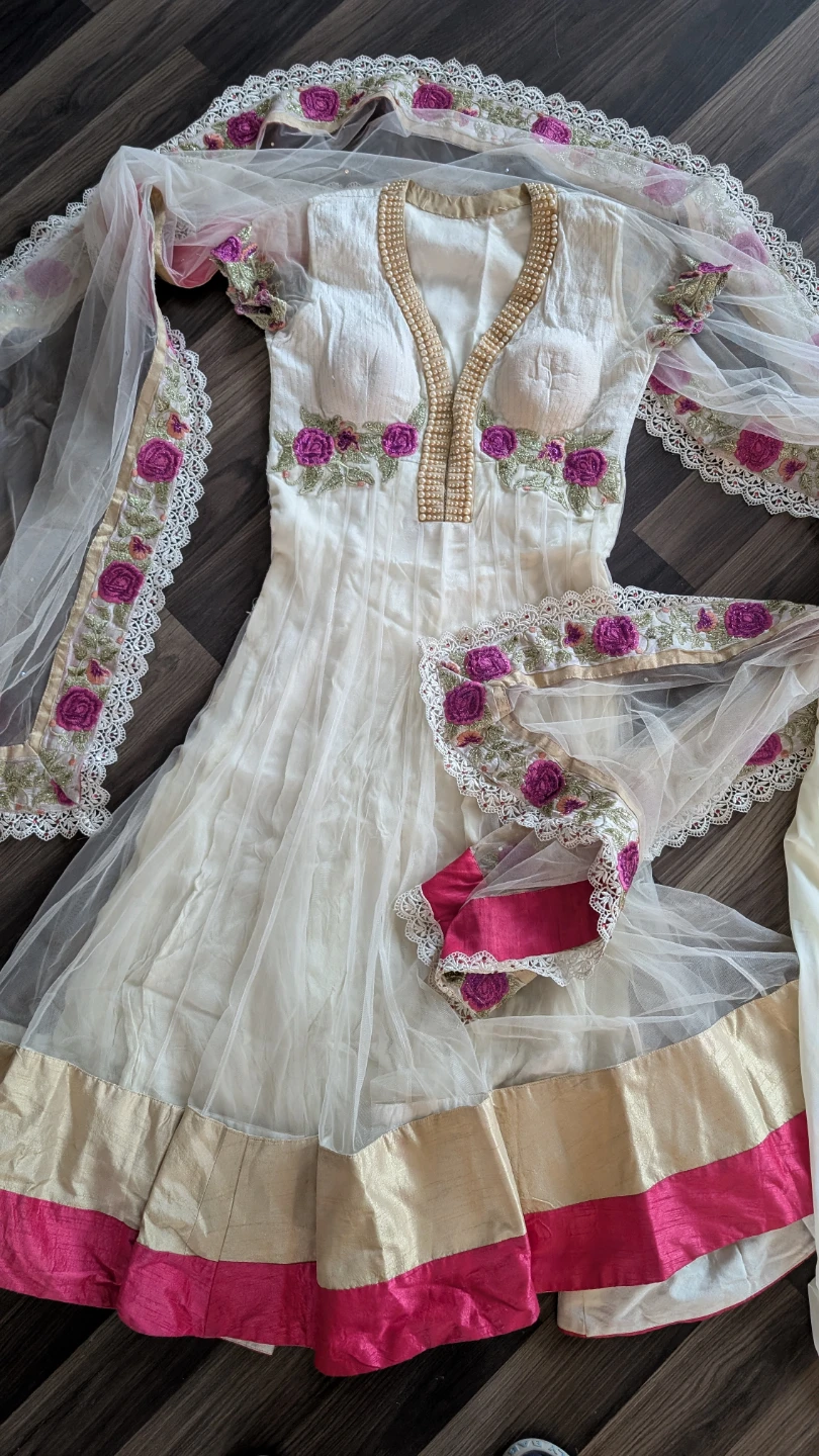 Embroidered Lehanga - photo 2