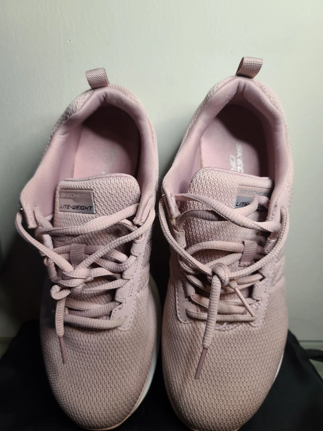 Skechers Lite-Weight Pink Sneakers - photo 3