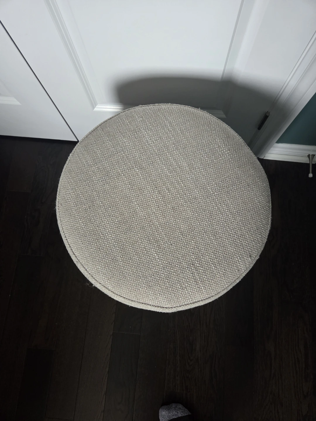 Round Storage Ottoman - photo 2