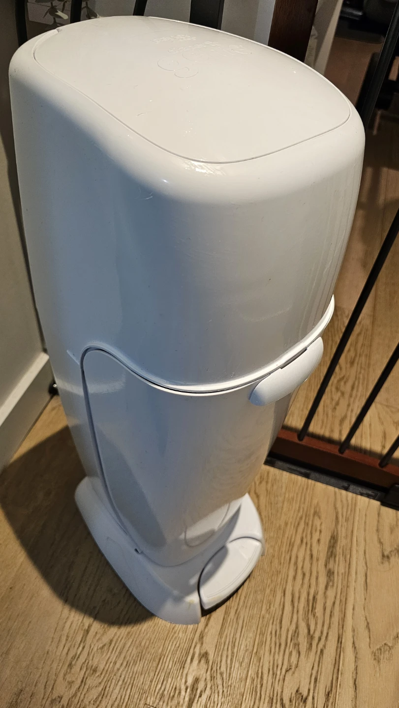 Playtex Baby Diaper Genie Diaper Pail - photo 2