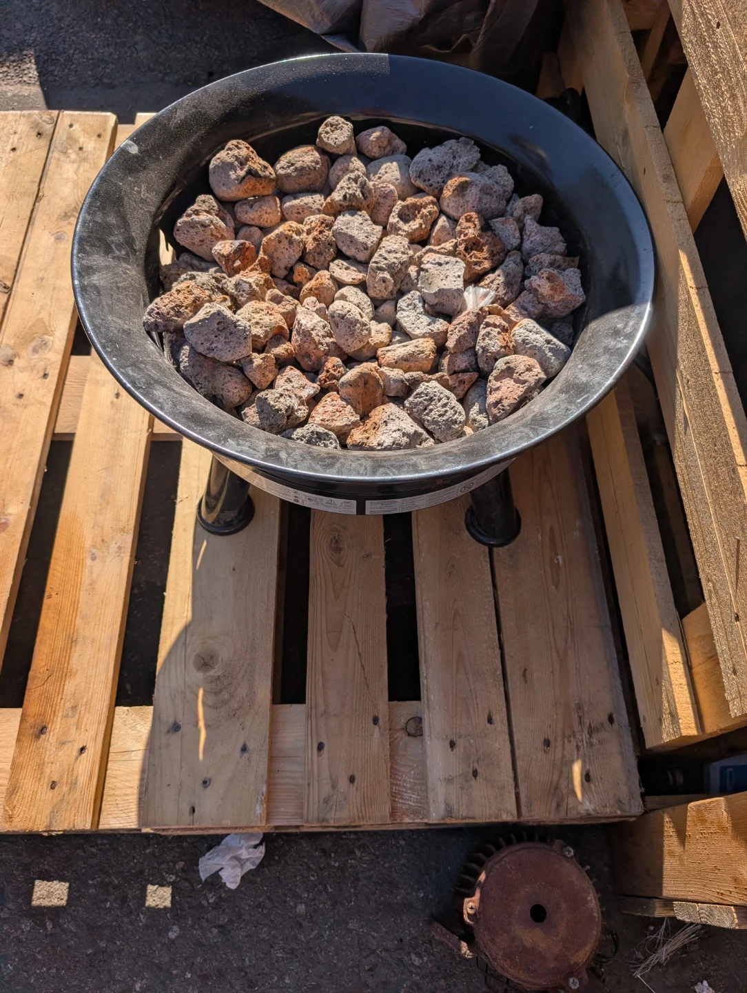 Black Propane Fire Pit with Lava Rocks