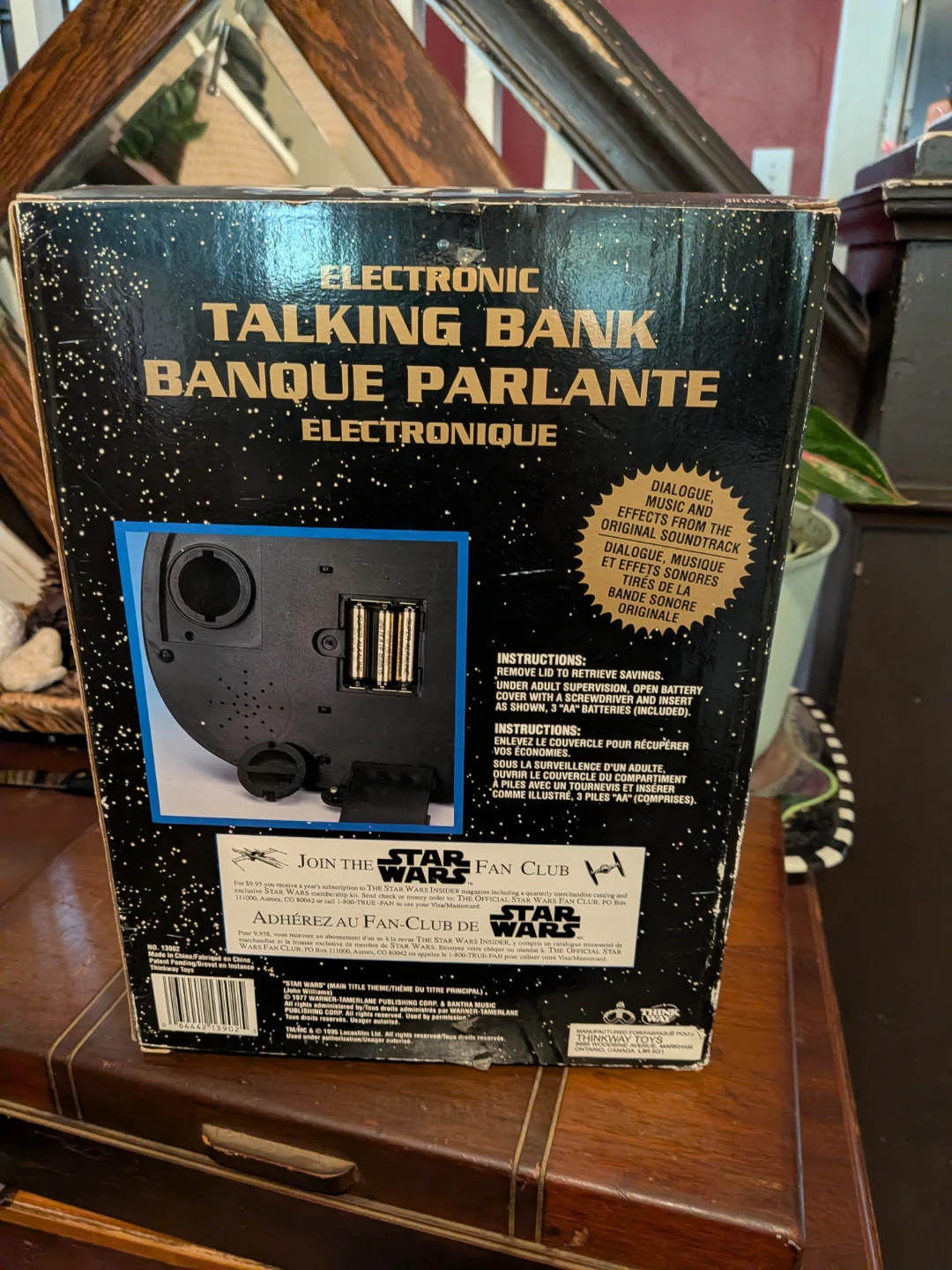 Star Wars Electronic Talking Bank with C-3PO and R2-D2 - photo 2