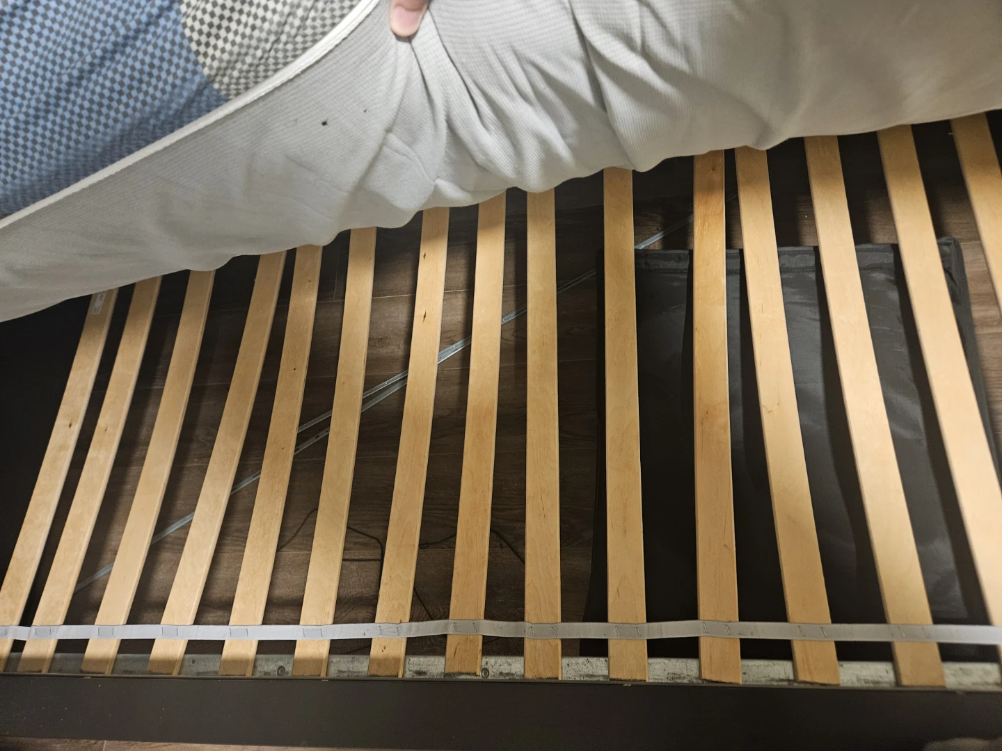IKEA Twin Bed Frame + Mattress + Side Table - photo 4