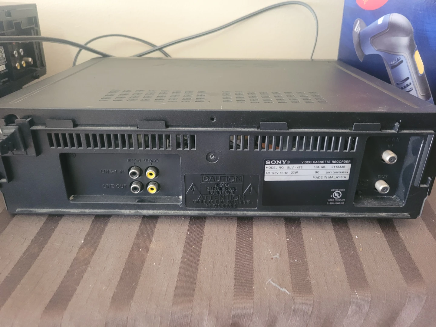 Sony SLV-478 Video Cassette Recorder - photo 4