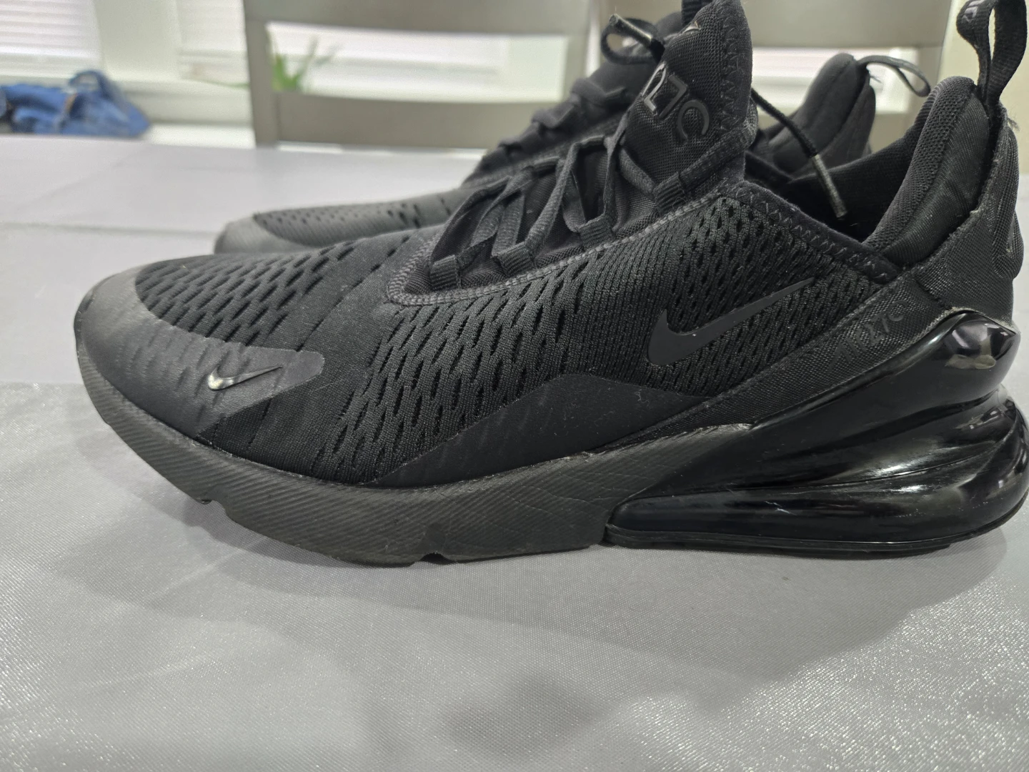 Nike Air Max 270 Men's Running Shoes