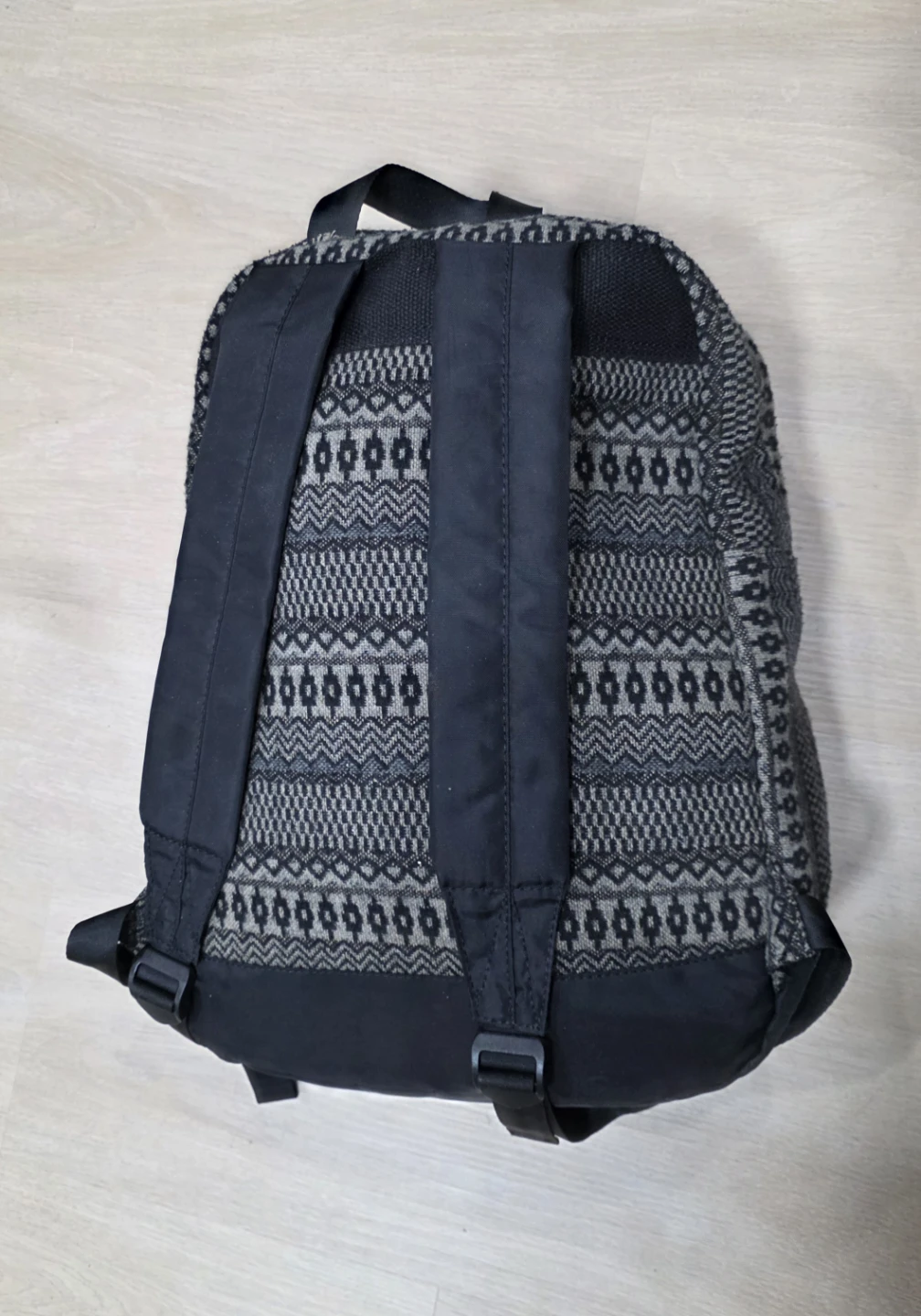 Scout & Trail Backpack with Geometric Pattern - photo 4