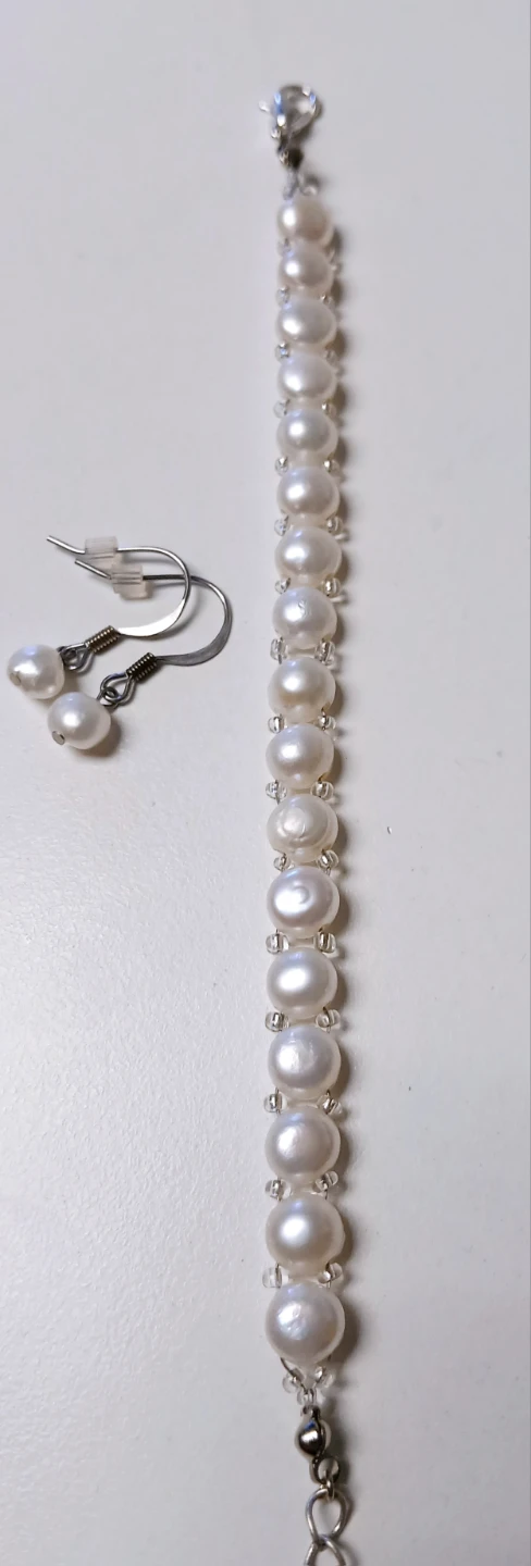 Pearl Bracelet and Earring Set - photo 3