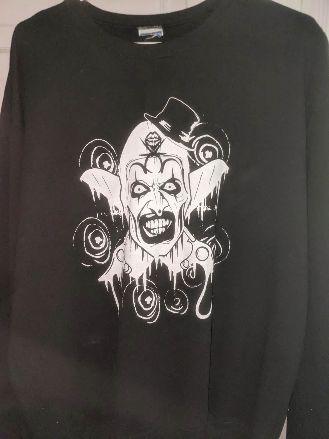 Kissing Candice Terrifier crewneck