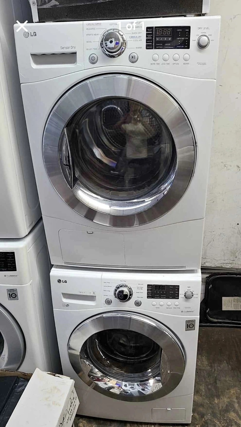 Lg 24in wide washer and electric dryer ventless set - photo 2