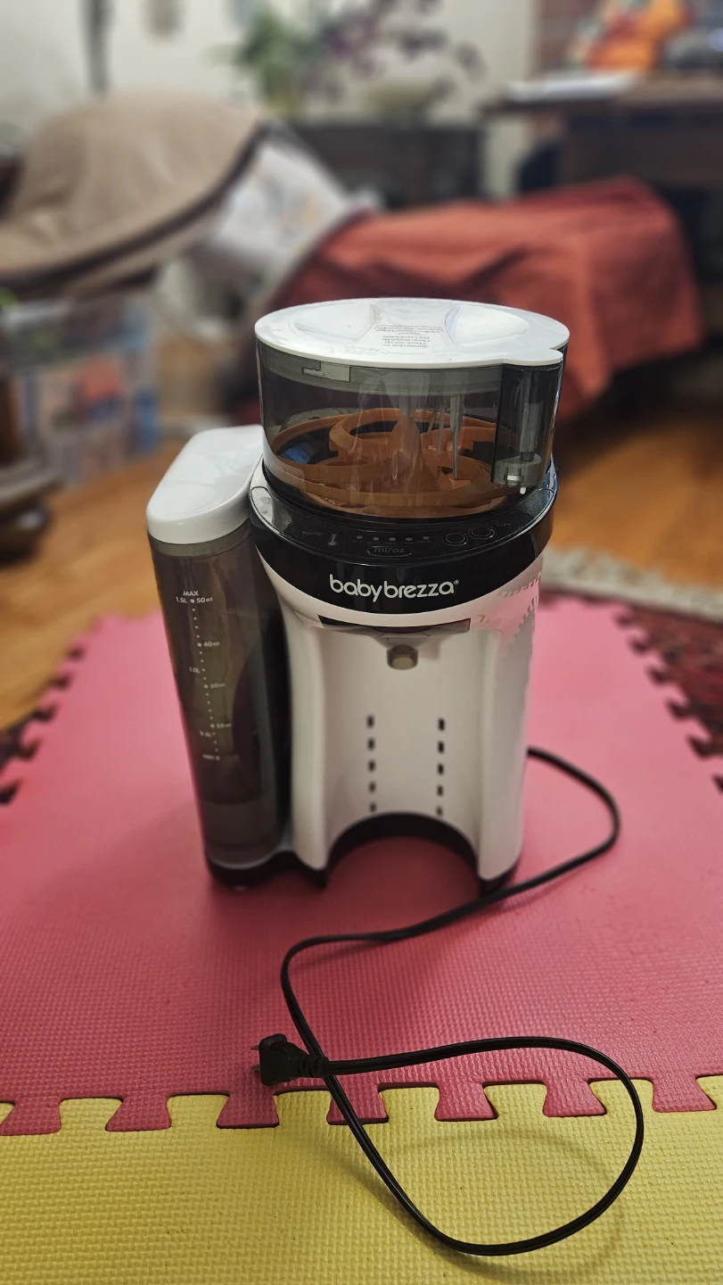 Baby Brezza Formula Pro