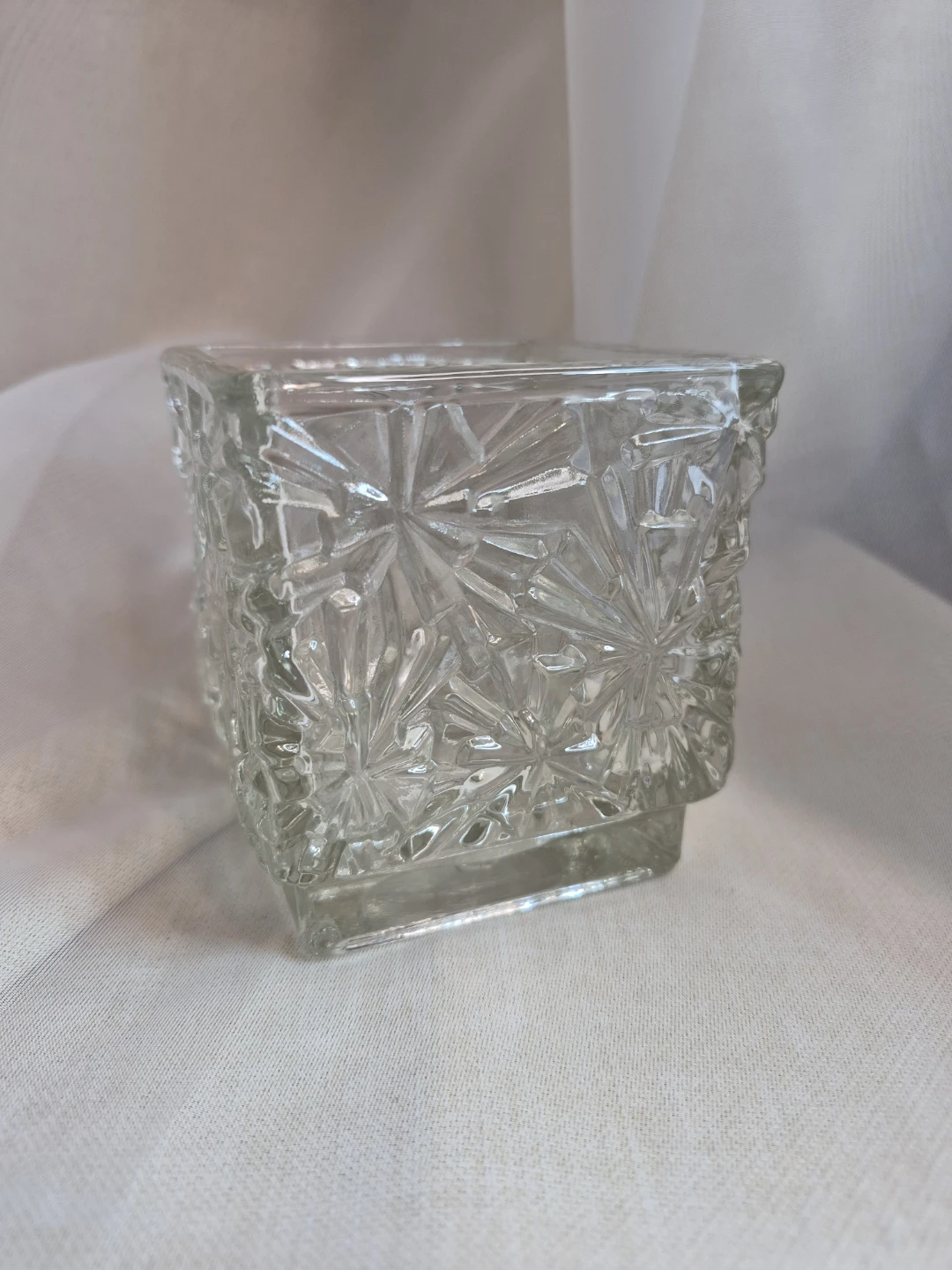 Vintage Avon 3 3/4" x 3 1/2"  Square Footed Tea Light... - photo 2