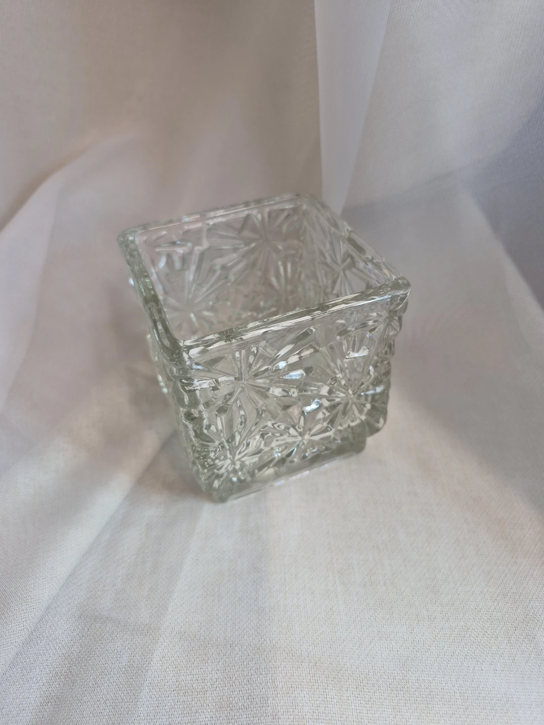 Vintage Avon 3 3/4" x 3 1/2"  Square Footed Tea Light... - photo 4