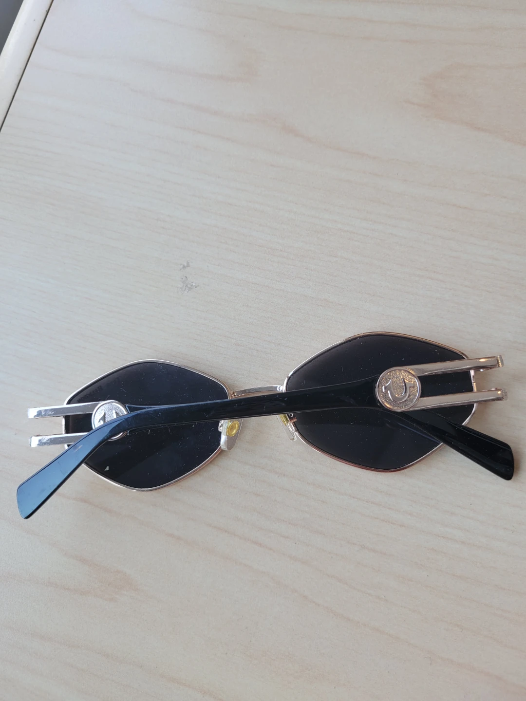 True Religion Geometric Sunglasses - photo 2