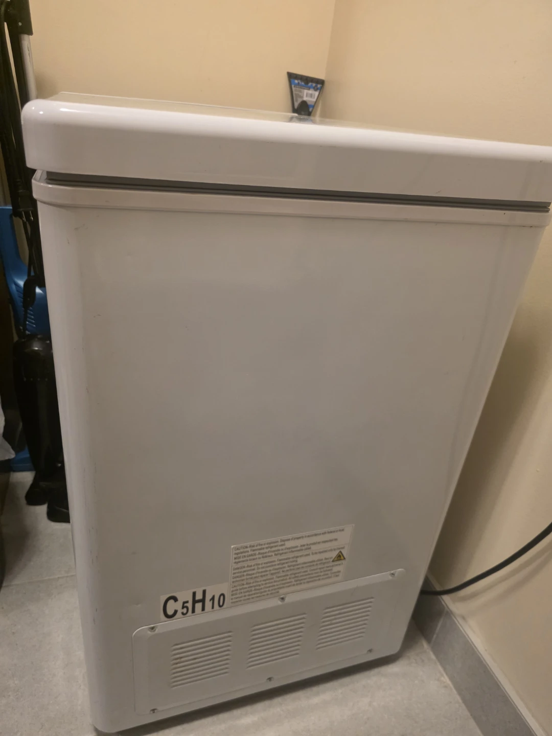Chest Freezer - photo 5