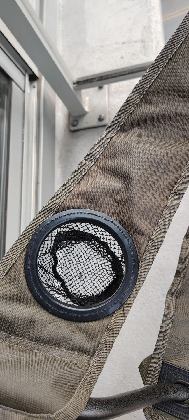 Yukon Gear Camo Camping Chair with Cup Holder - photo 4