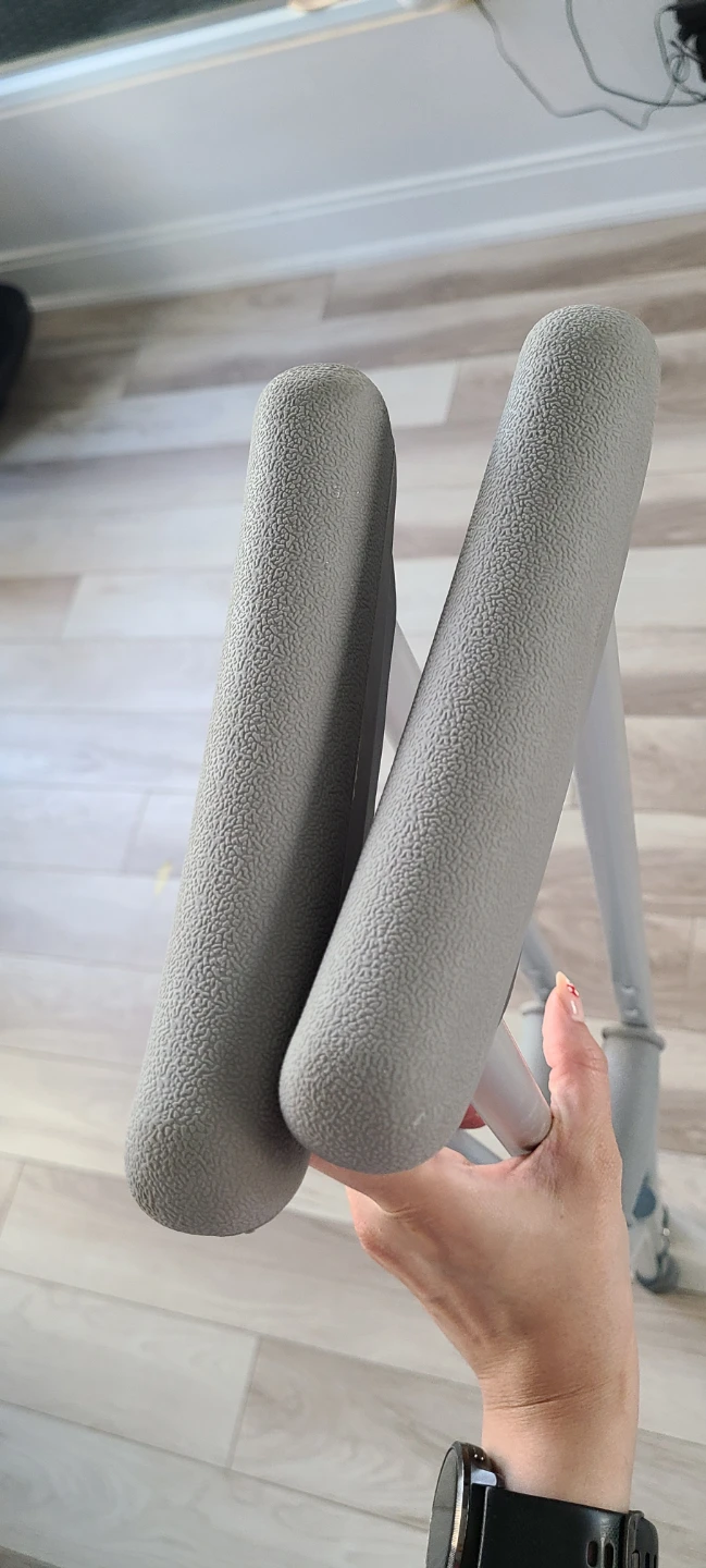 Adjustable Aluminum Crutches - photo 4