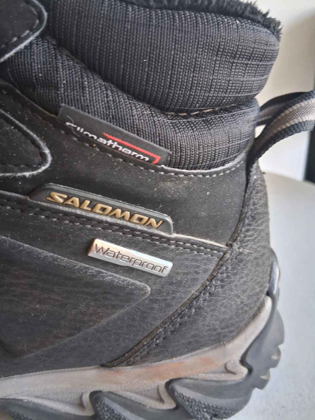 Salomon Waterproof Hiking Boots size 9 - photo 4
