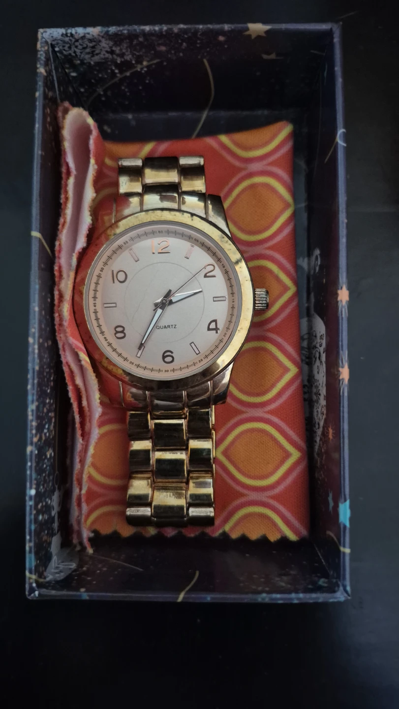 Pink Gold Tone Quartz Watch in Box