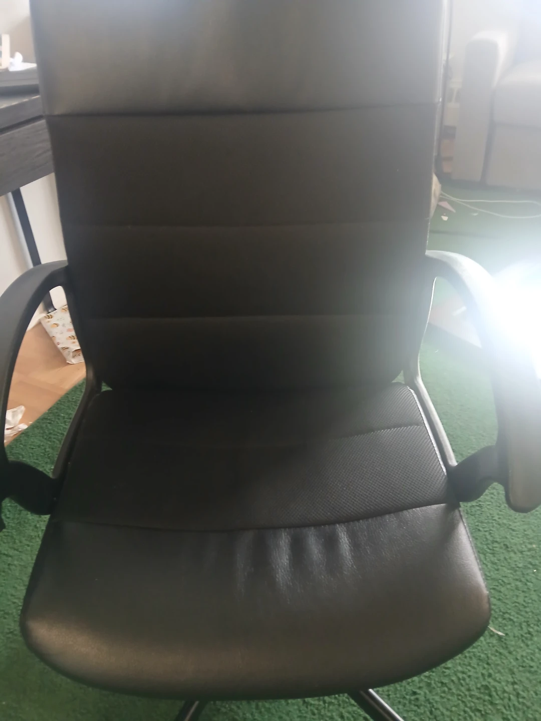 Black Office Chair - photo 3