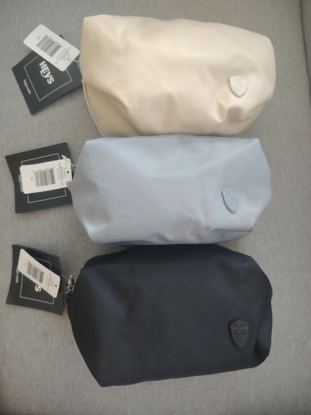 BNWT! HEYS The Basic Makeup Bag(Available In three Shades) - photo 2