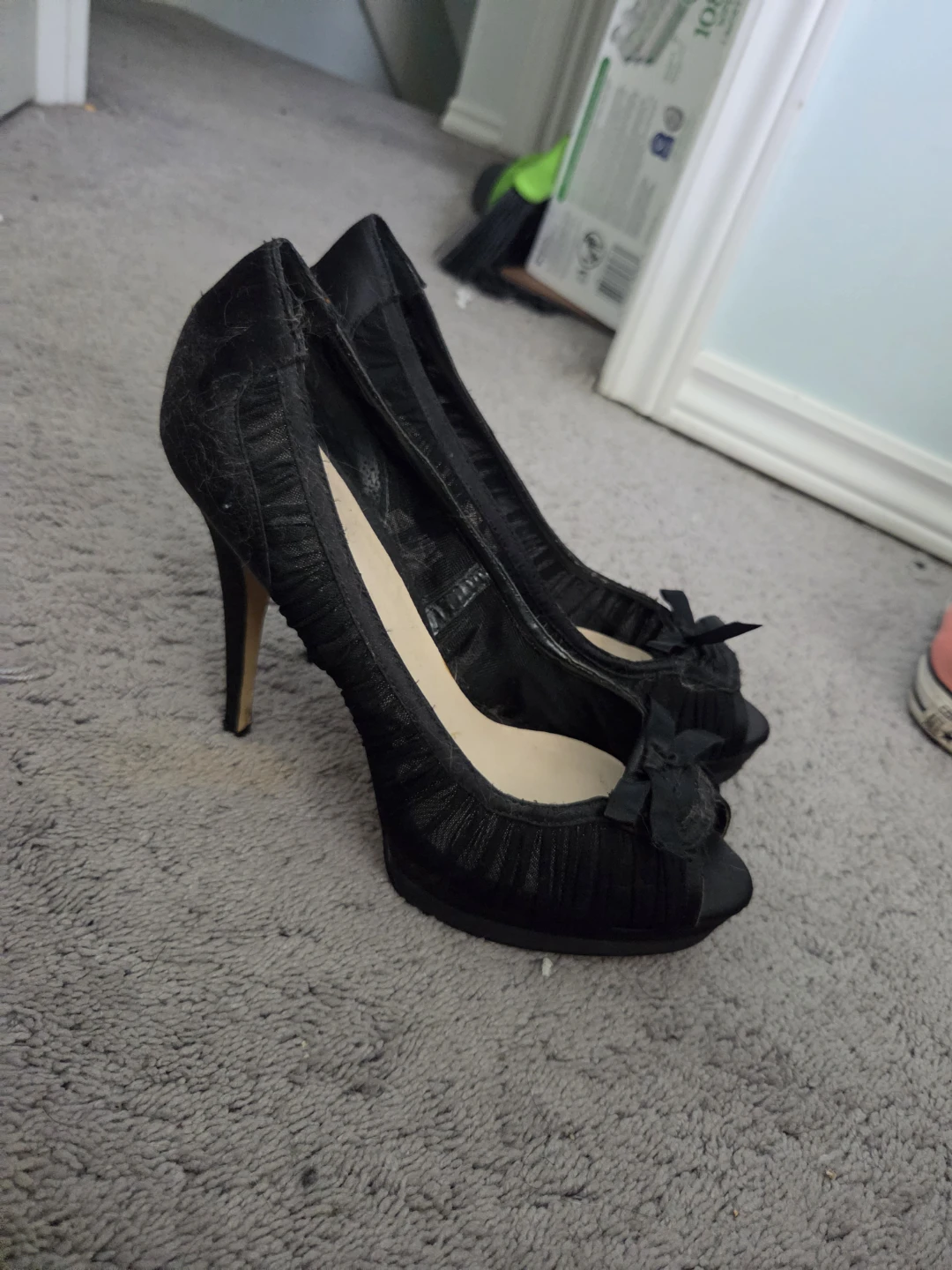 Le Chateau Women's Black Heels