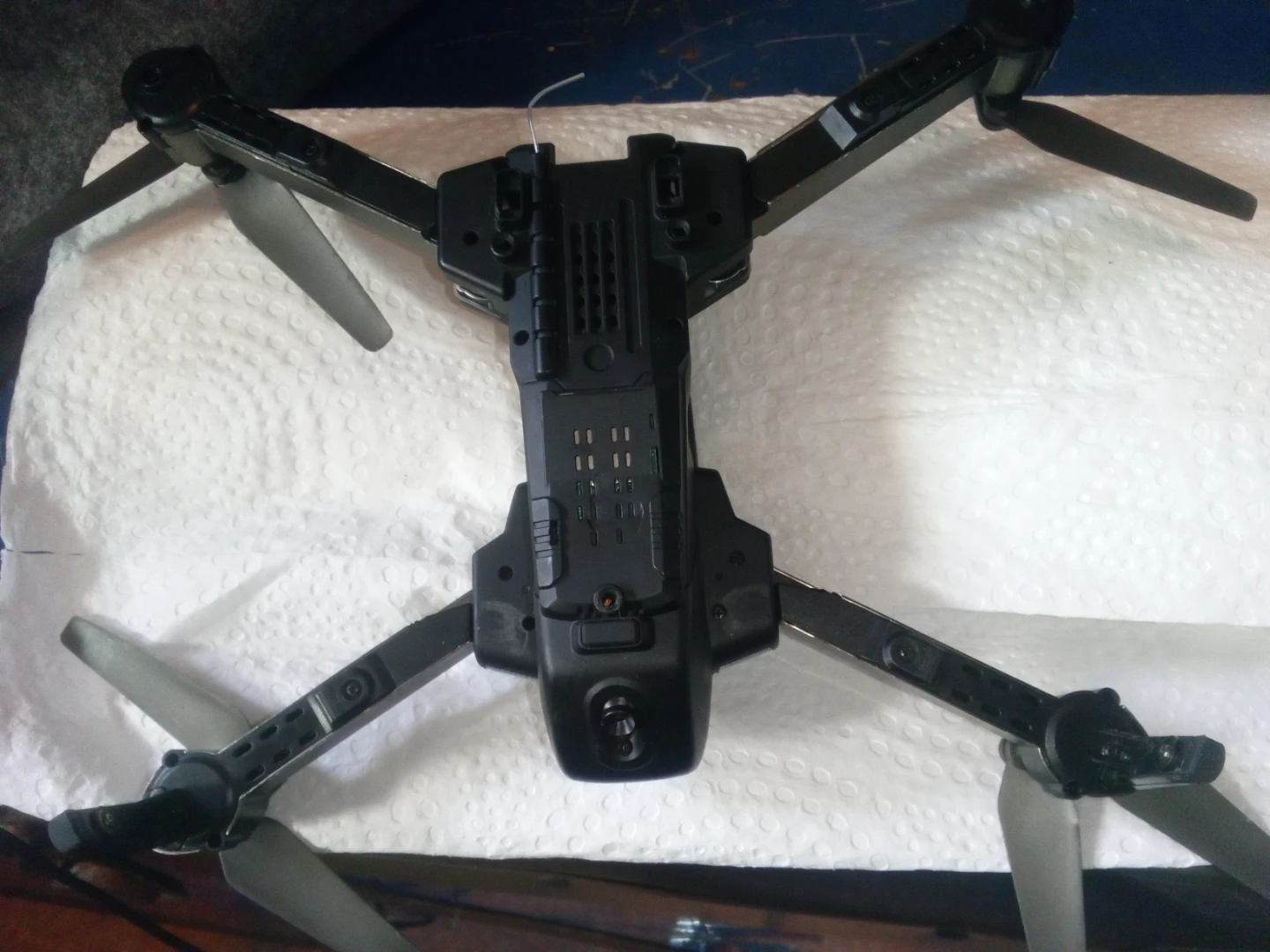RC Drone with Controller - photo 3