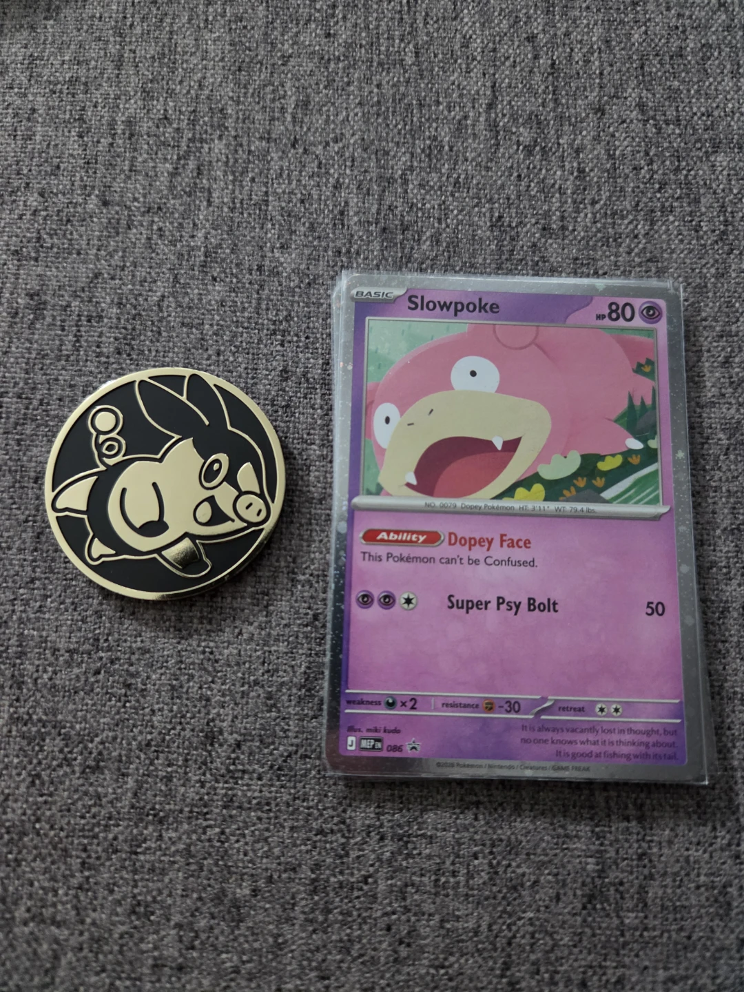 Pokemon Slowpoke Trading Card and Coin