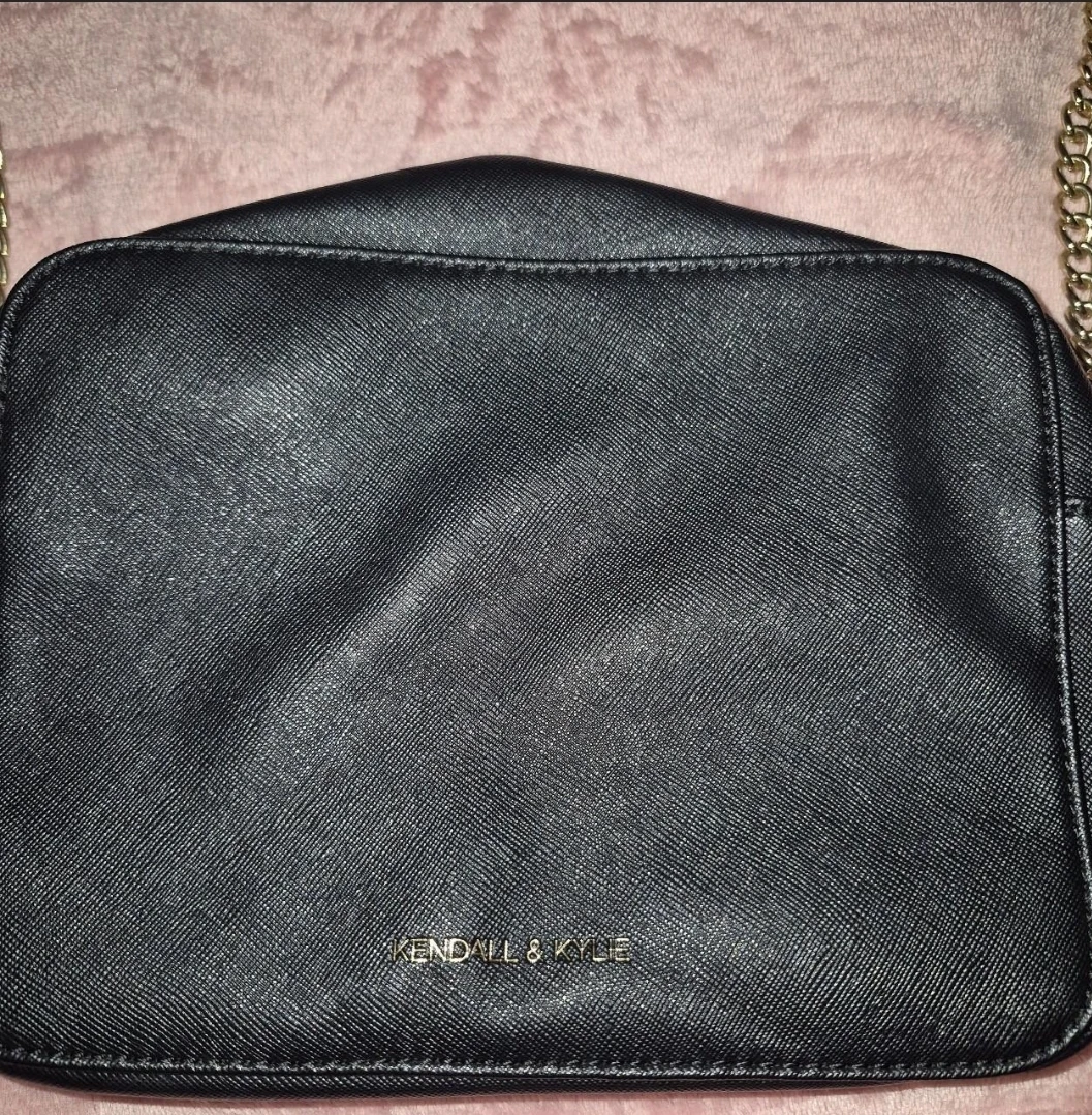 Kendall & Kylie Black Crossbody Bag with Chain Strap - photo 2