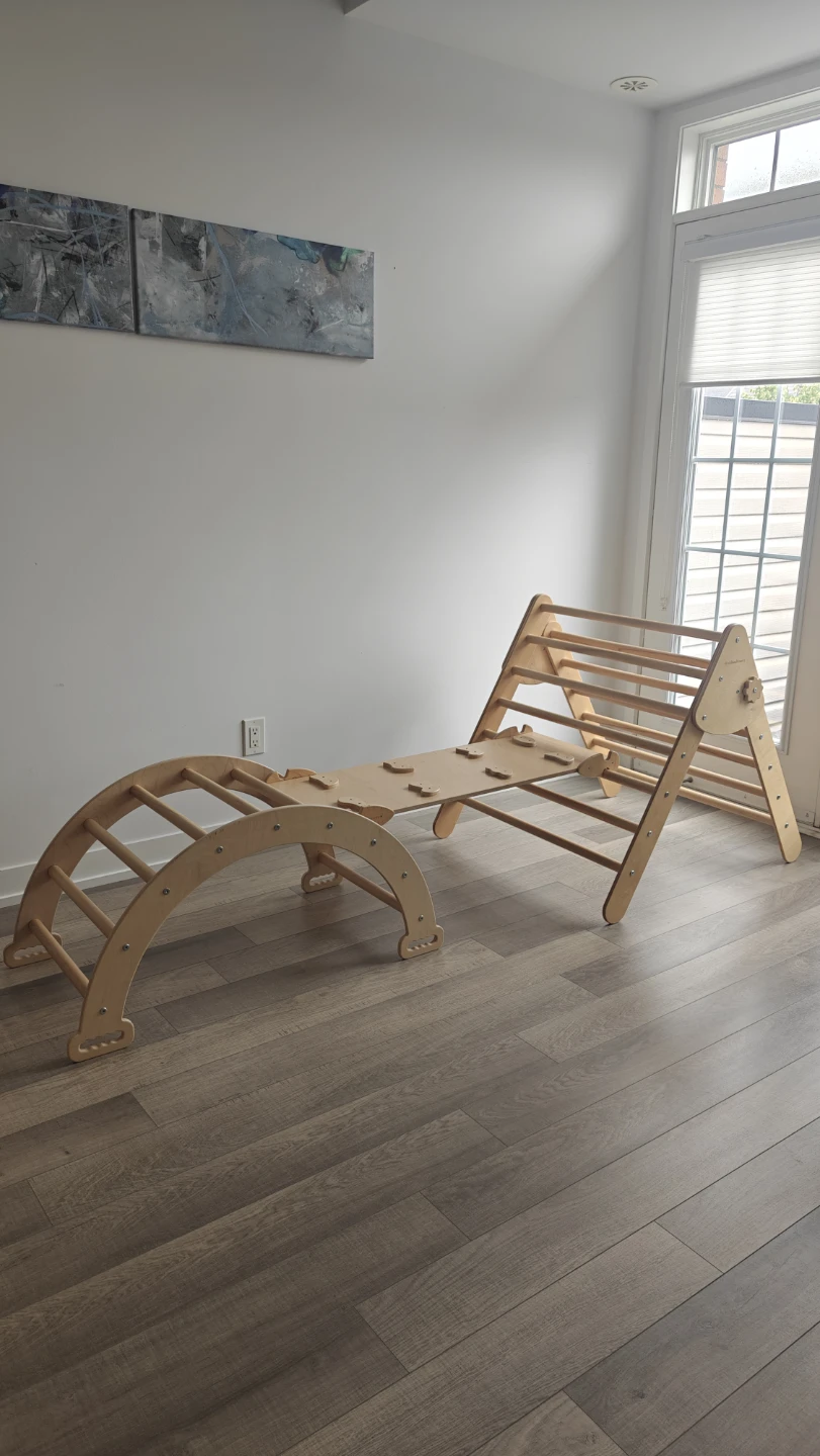 Woodandhearts pikler triangle set