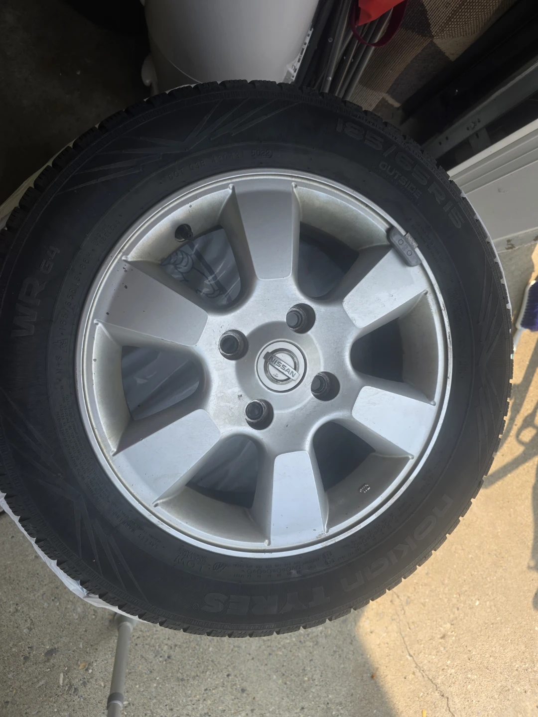 Nokian WR G4 All Weather Tire 185/65R15