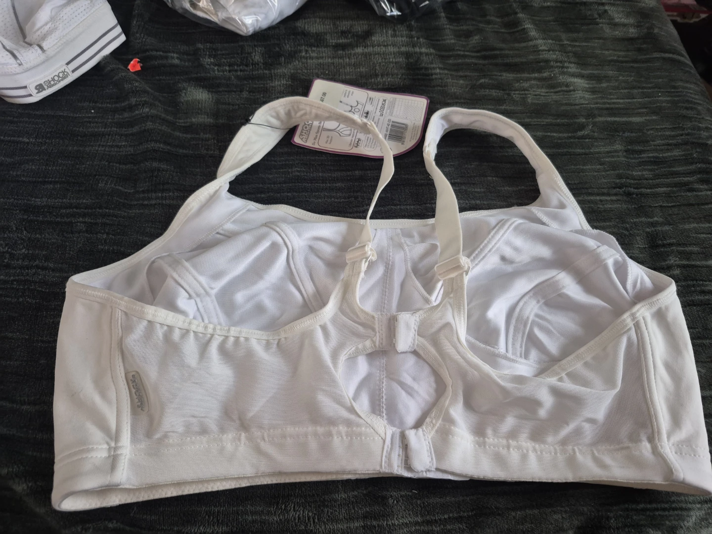 Shock Absorber Sports Bra White 40DD