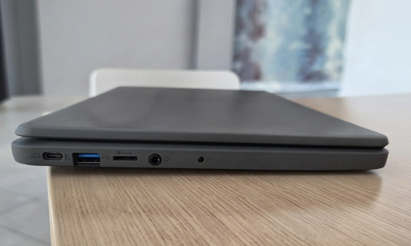 Acer Chromebook 511 $75 - photo 4