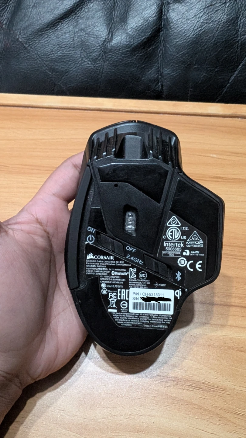 Corsair Dark Core RGB SE Wireless Gaming Mouse - Qi charging - photo 3