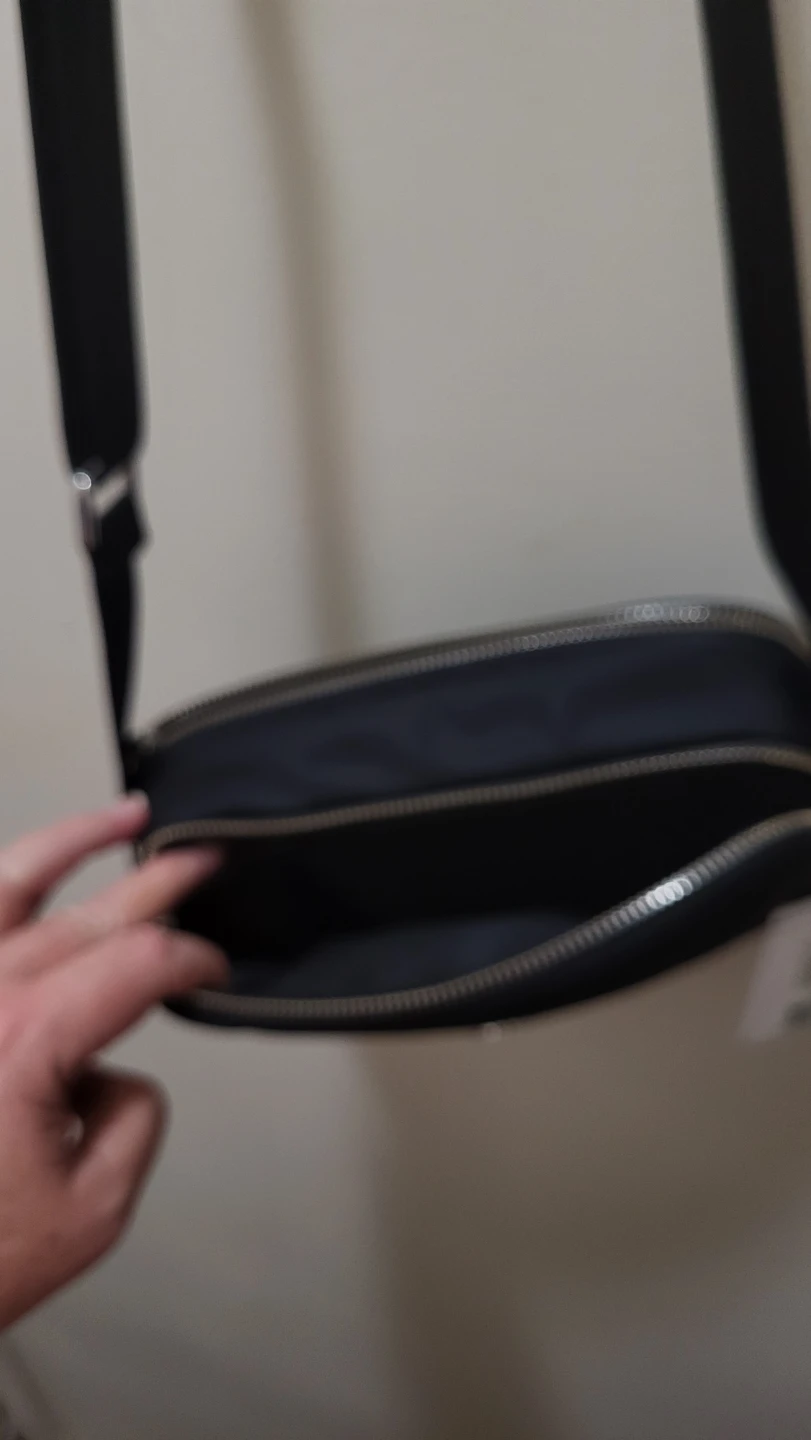 Lululemon Everywhere Crossbody Bag - Black - photo 4