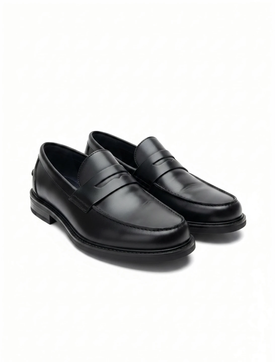 Men’s Black Penny Loafers – Like New (US 8)