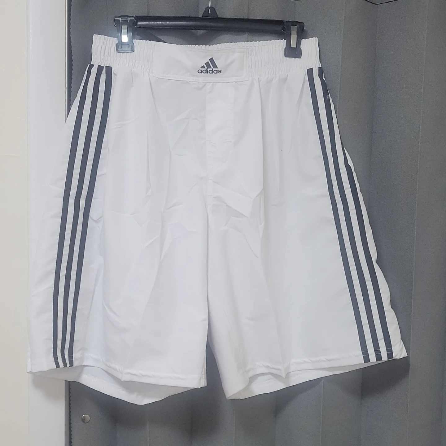 Adidas XL White Martial Arts Shorts - photo 2