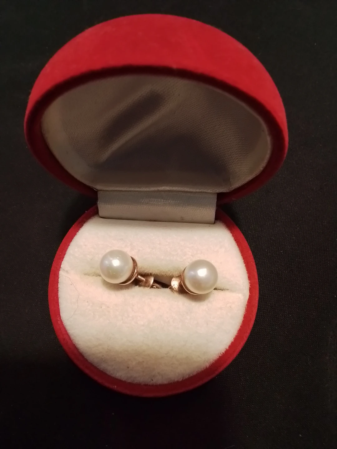 Pearl Earrings with 583 Gold