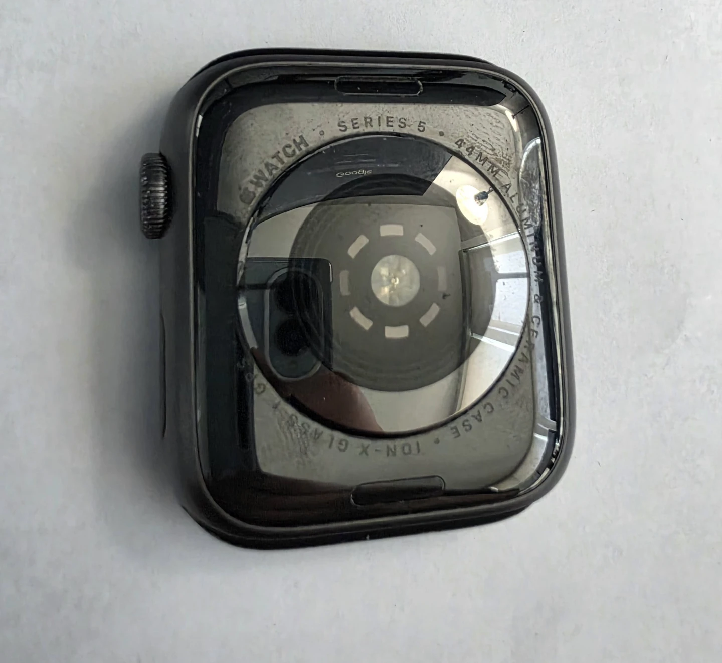 Apple Watch Series 5 44mm - photo 3